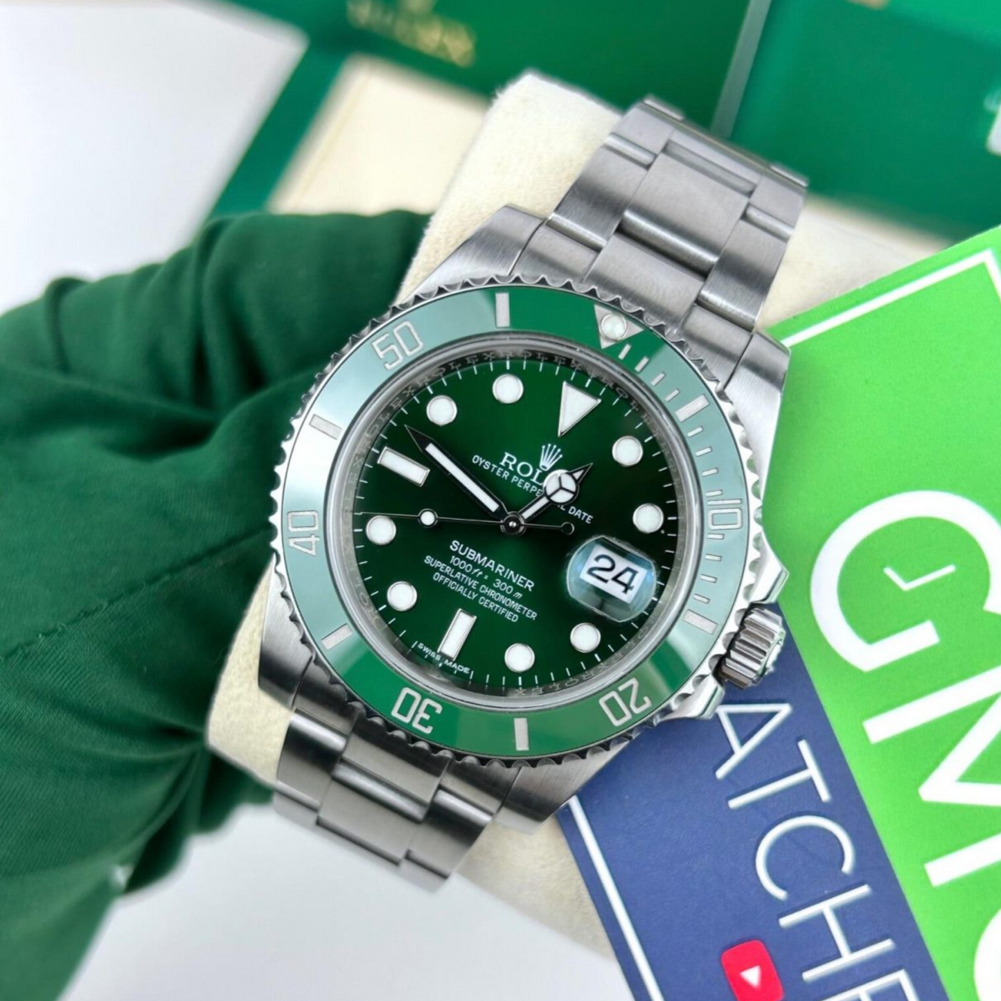 Rolex Submariner Date – ‘Hulk’ –