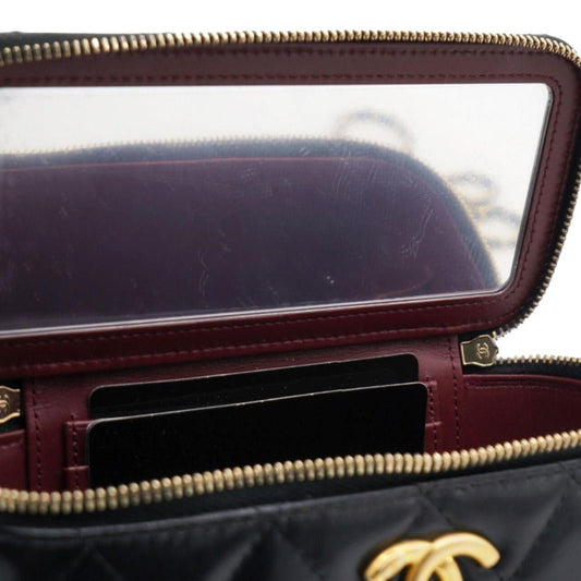 Lambskin Quilted Small Pearl Crush Vanity Case With Chain Black