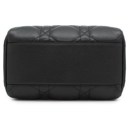 Christian Dior Groove 20 Bag in black Macrocannage crinkled calfskin